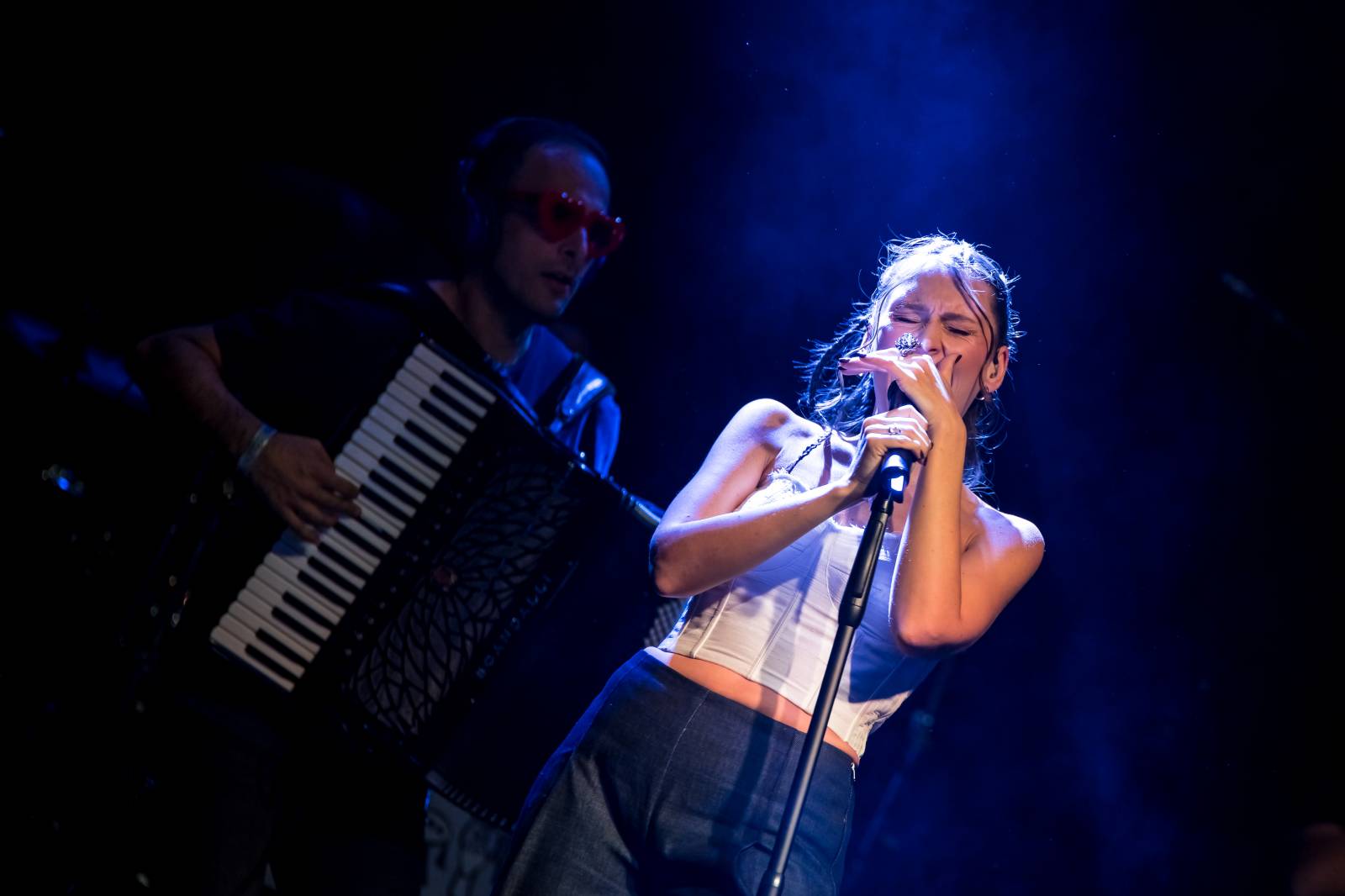 Kateřina Marie Tichá s Bandjezz rozezpívali Brno. Nechyběla ani vzpomínka na Davida Stypku
