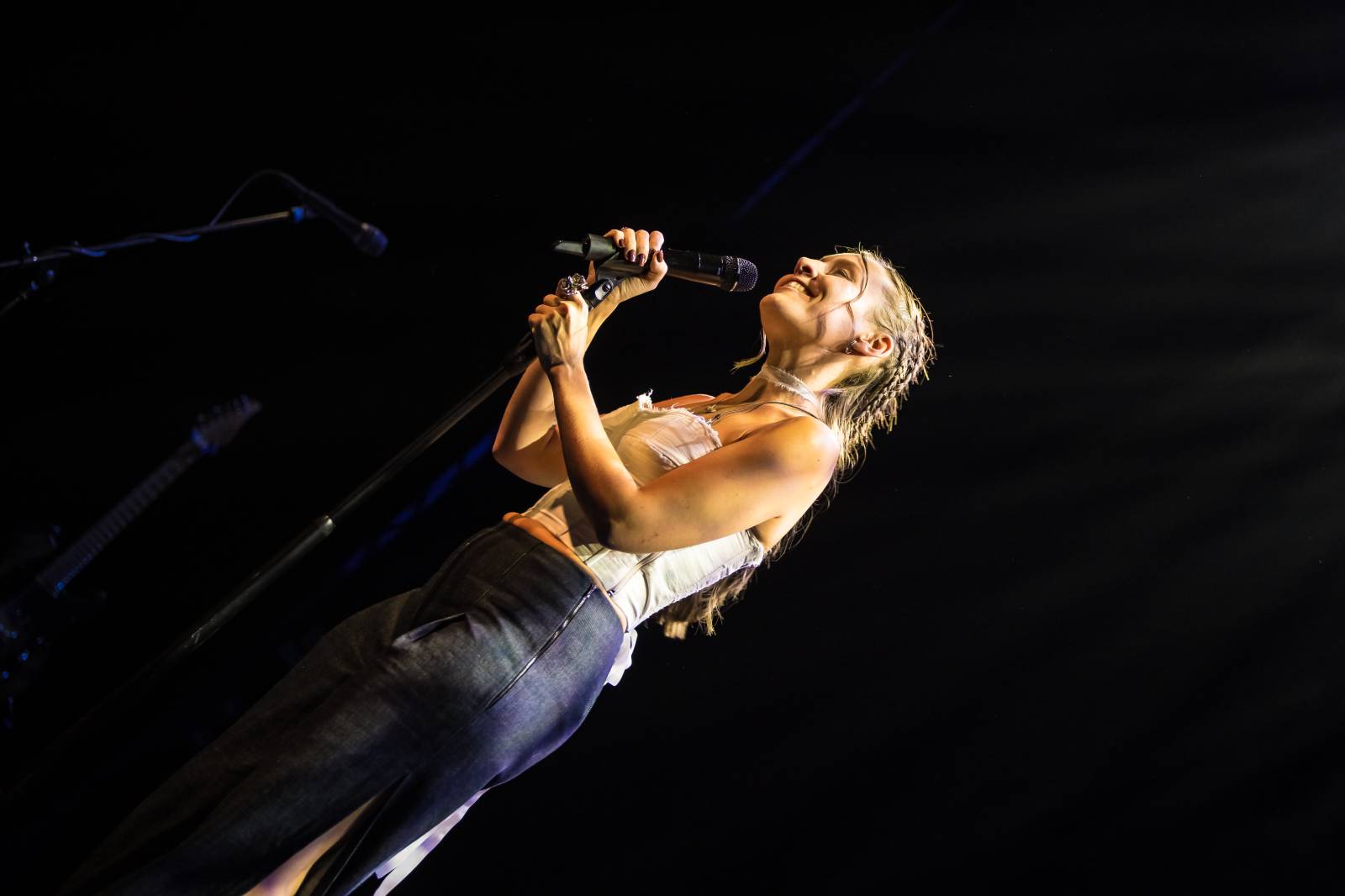 Kateřina Marie Tichá s Bandjezz rozezpívali Brno. Nechyběla ani vzpomínka na Davida Stypku