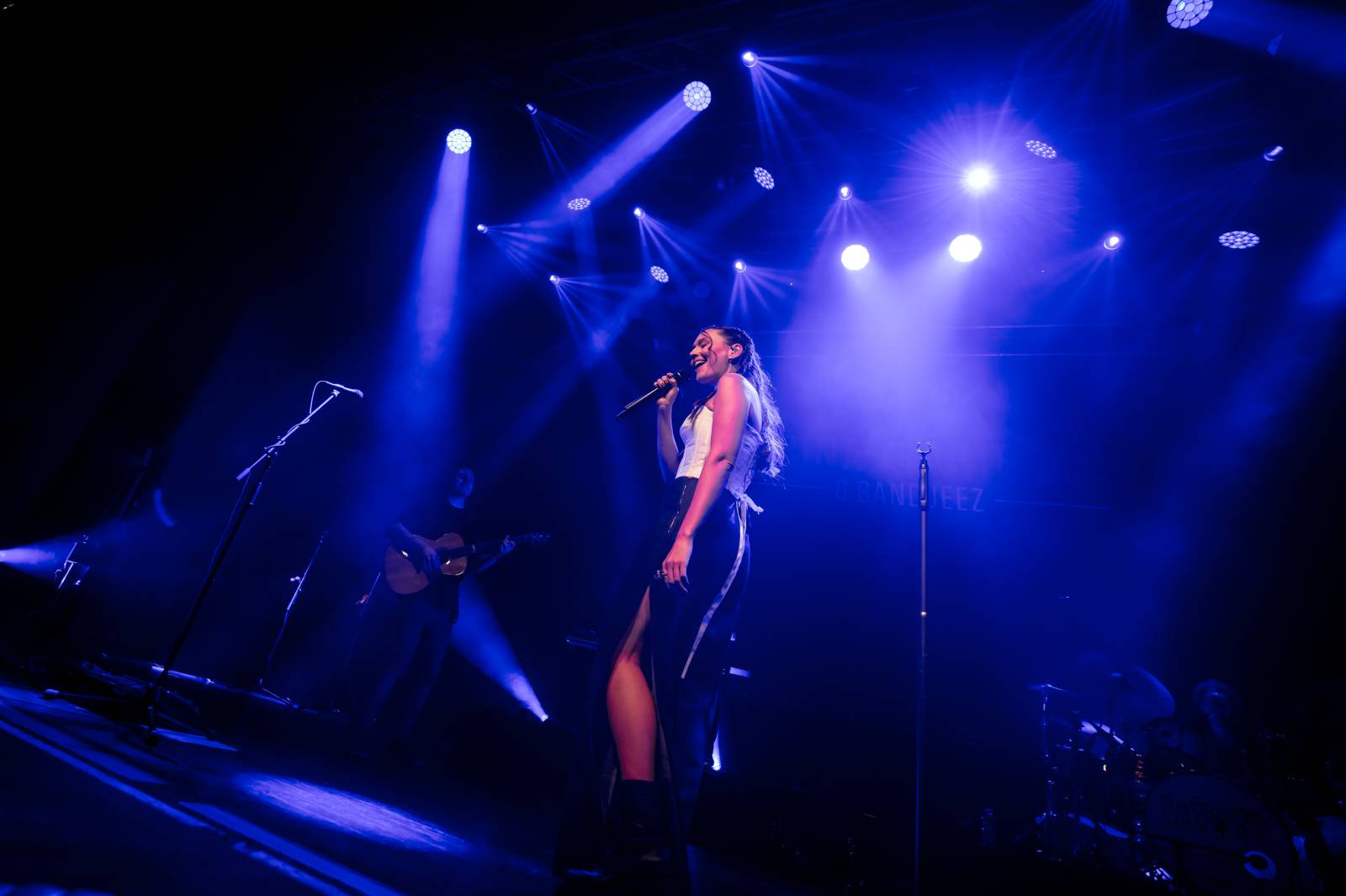 Kateřina Marie Tichá s Bandjezz rozezpívali Brno. Nechyběla ani vzpomínka na Davida Stypku