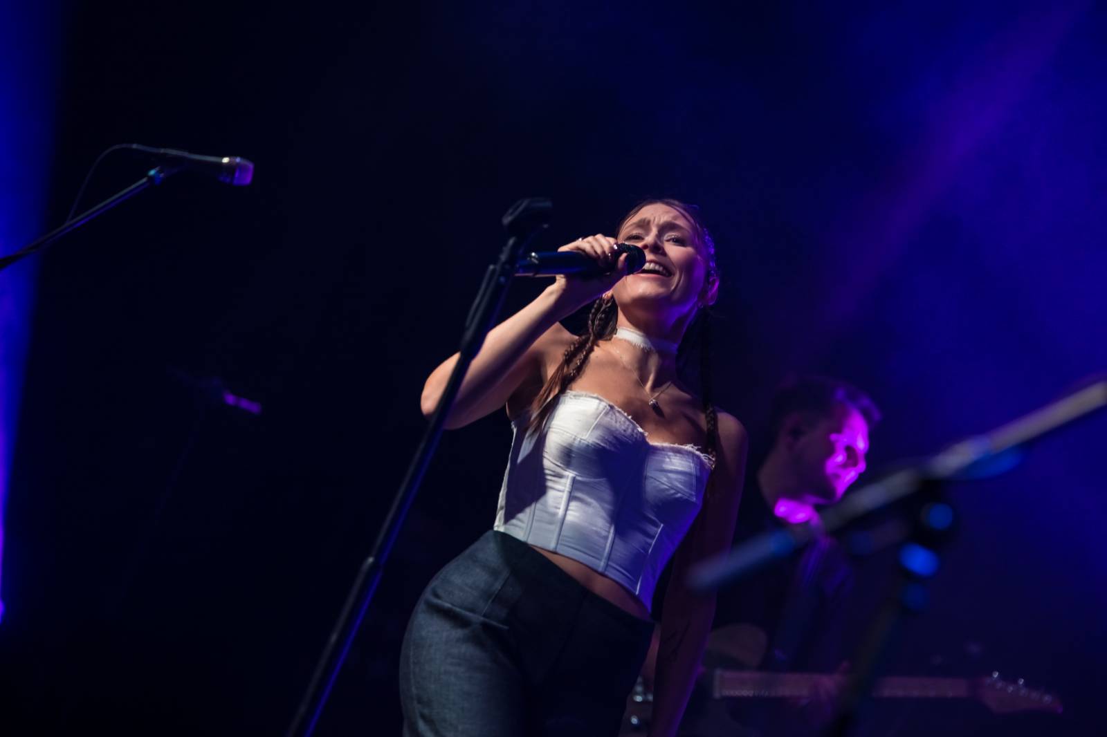 Kateřina Marie Tichá s Bandjezz rozezpívali Brno. Nechyběla ani vzpomínka na Davida Stypku