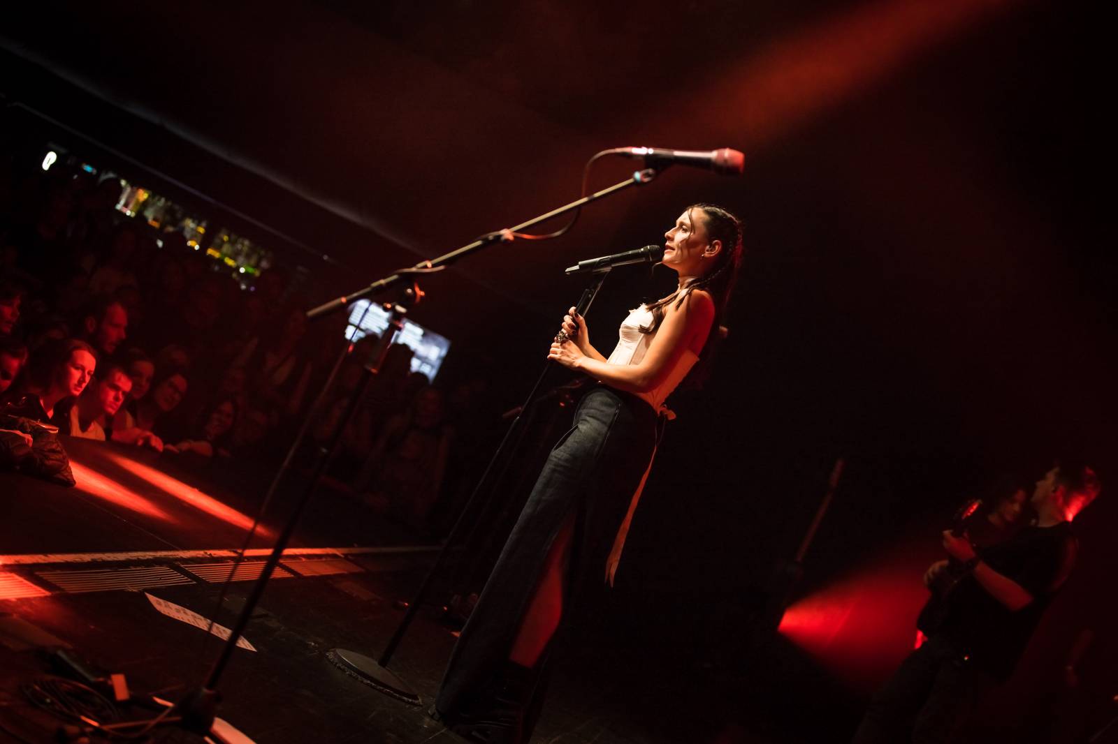 Kateřina Marie Tichá s Bandjezz rozezpívali Brno. Nechyběla ani vzpomínka na Davida Stypku