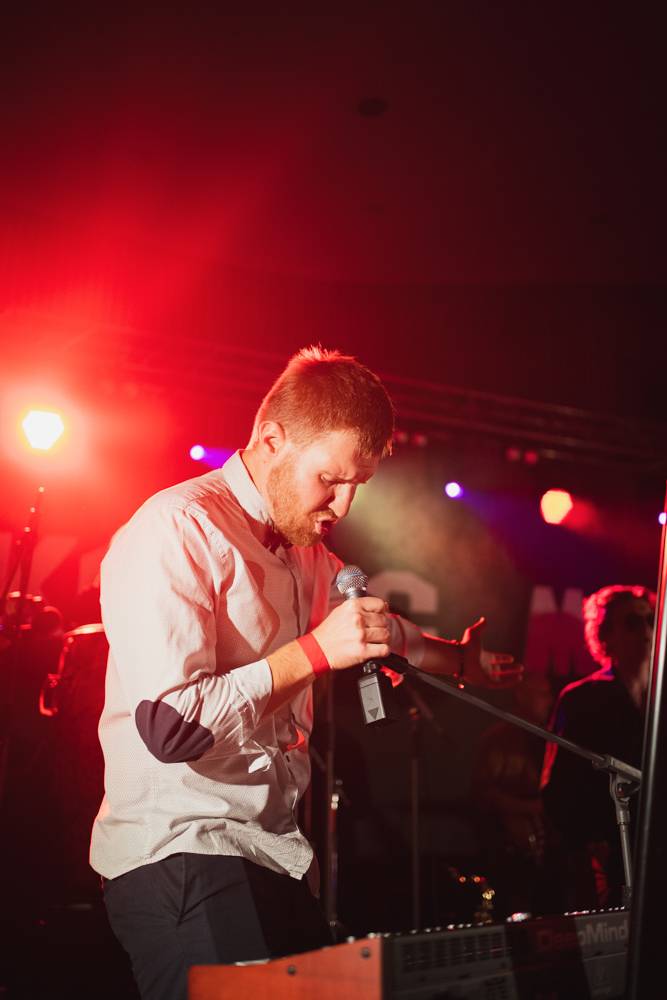 Festival Kopec muziky roztančili FEW, LeeO jr. a Lanugo, mezi koncerty byla otevřená i jam session