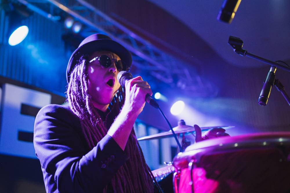 Festival Kopec muziky roztančili FEW, LeeO jr. a Lanugo, mezi koncerty byla otevřená i jam session