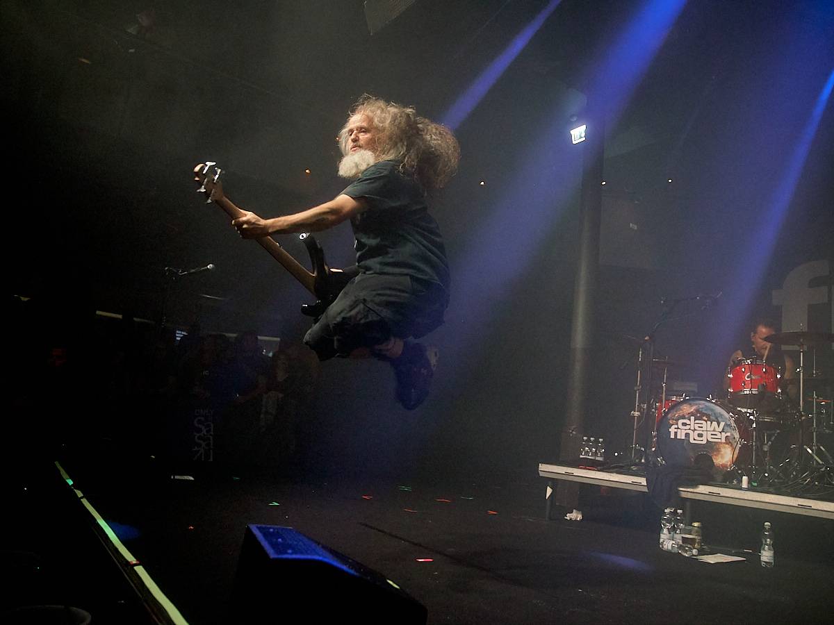 Clawfinger rozsekali Prahu. S Atari Terror a Sickret řádili v SaSaZu