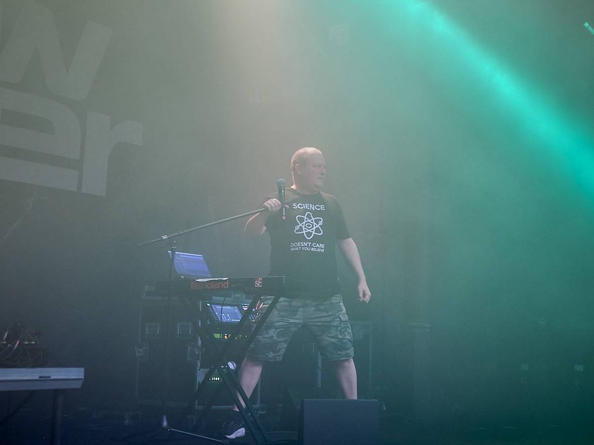 Clawfinger rozsekali Prahu. S Atari Terror a Sickret řádili v SaSaZu