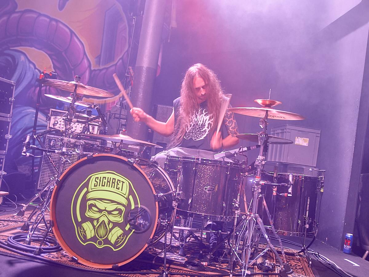 Clawfinger rozsekali Prahu. S Atari Terror a Sickret řádili v SaSaZu