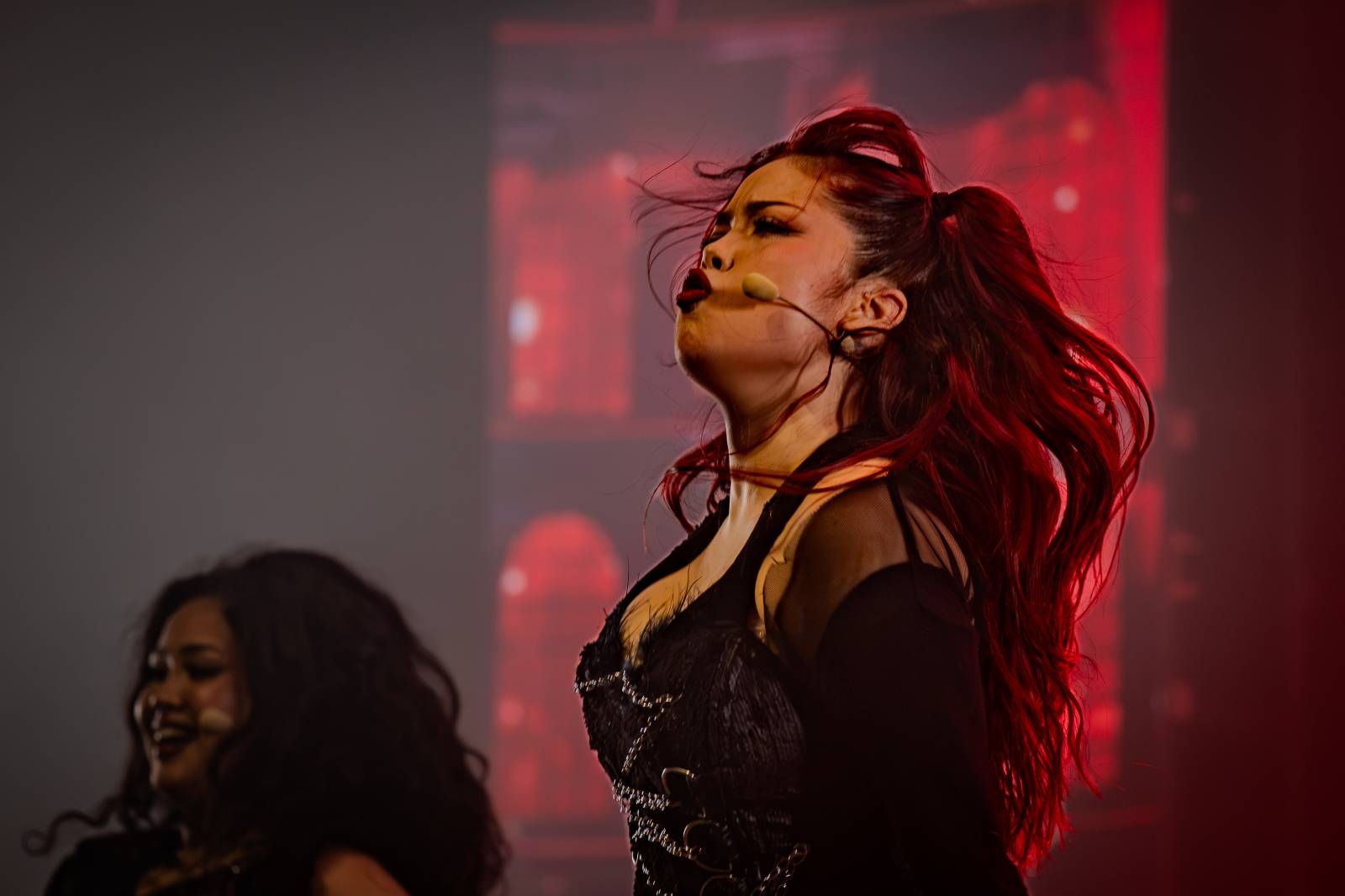 Praha se stala centrem K-Pop kultury. O2 arenou se rozezněly hity z oscarových Demon Hunters i BTS a Katsaye