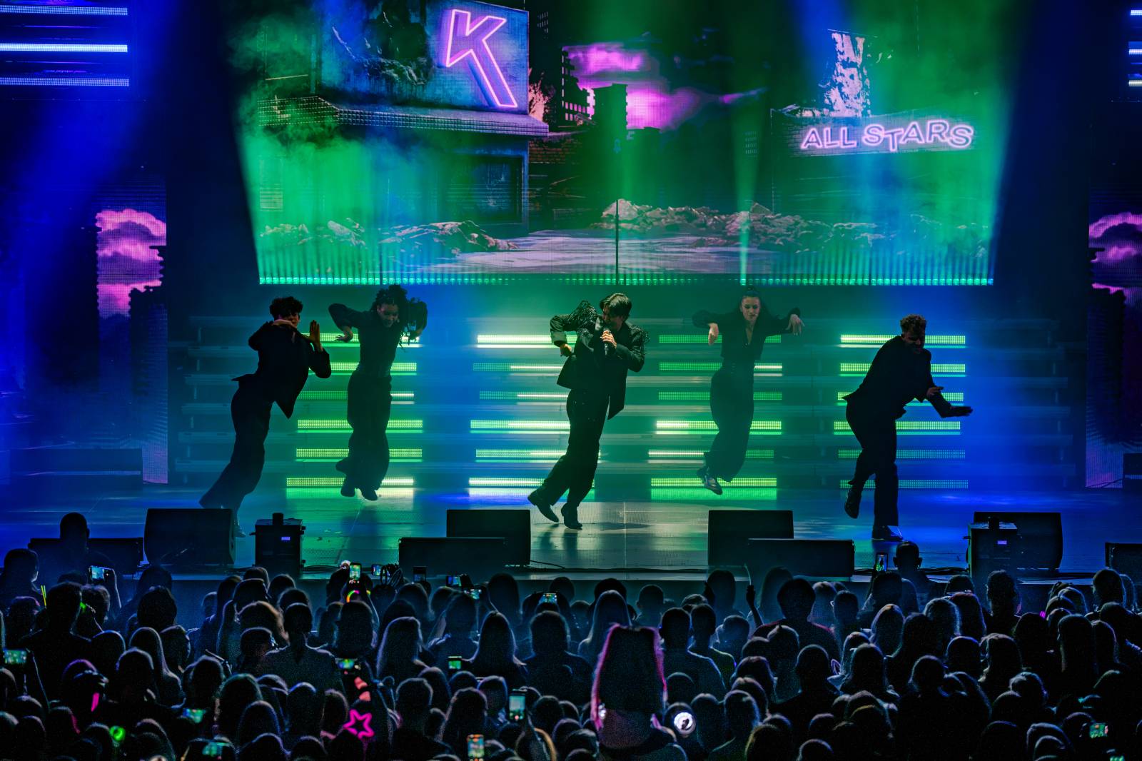 Praha se stala centrem K-Pop kultury. O2 arenou se rozezněly hity z oscarových Demon Hunters i BTS a Katsaye