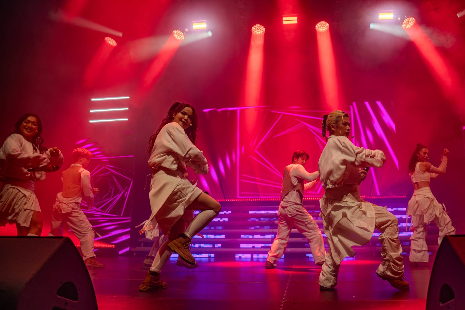 Praha se stala centrem K-Pop kultury. O2 arenou se rozezněly hity z oscarových Demon Hunters i BTS a Katsaye