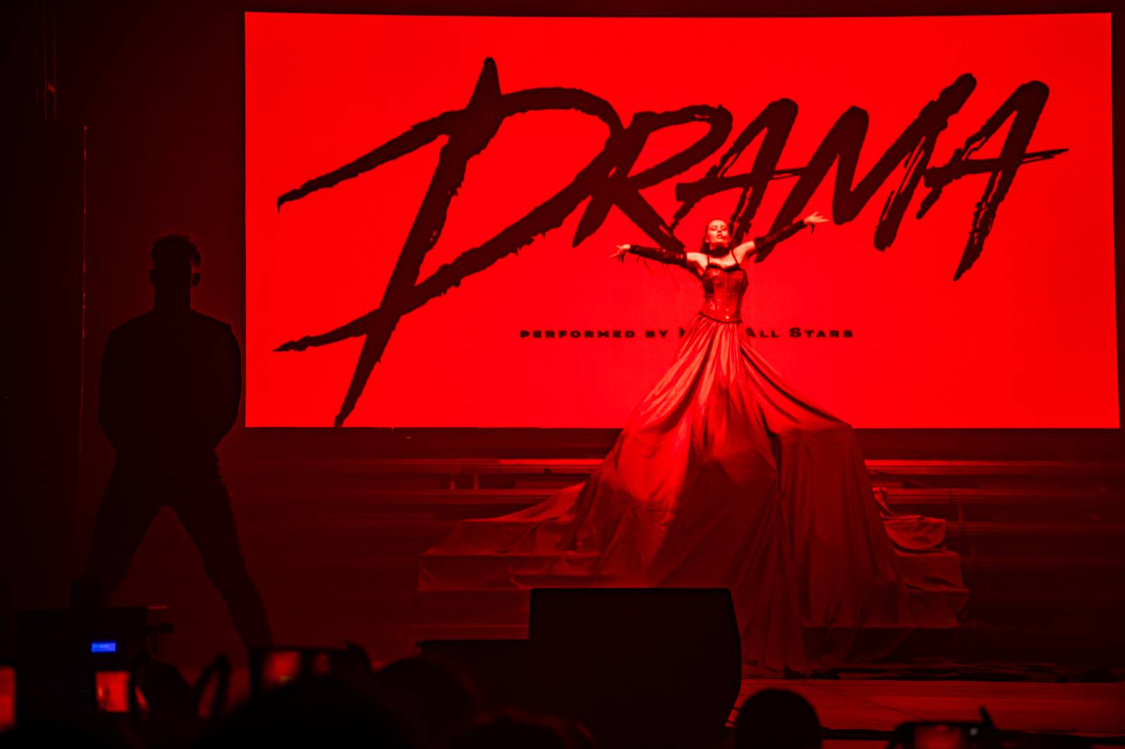 Praha se stala centrem K-Pop kultury. O2 arenou se rozezněly hity z oscarových Demon Hunters i BTS a Katsaye