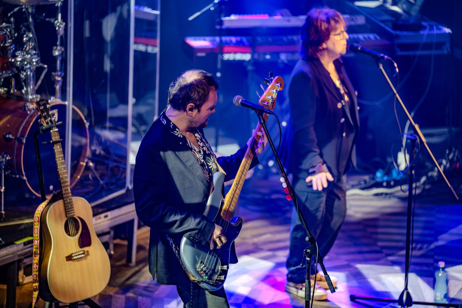 Hlas hitů Mikea Oldfielda se vrátil do Česka. Maggie Reilly zářila v Lucerna Music Baru