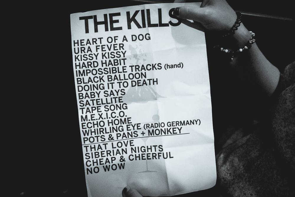 LIVE: The Kills svým indie rockem premiérově dobyli Prahu