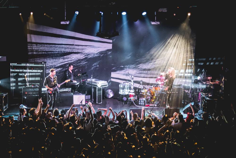 LIVE: The Kills svým indie rockem premiérově dobyli Prahu