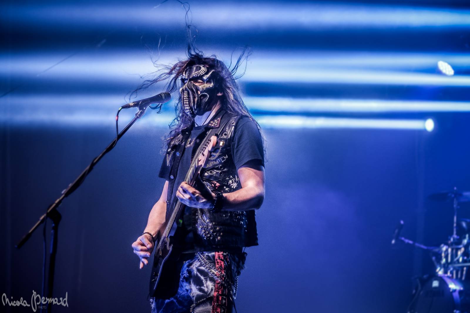 Dymytry vydali klip k songu Dej Bůh štěstí. Objevil se i na DVD z Masters of Rock