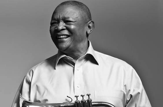 Zemřel trumpetista Hugh Masekela, otec jihoafrického jazzu a bojovník proti apartheidu