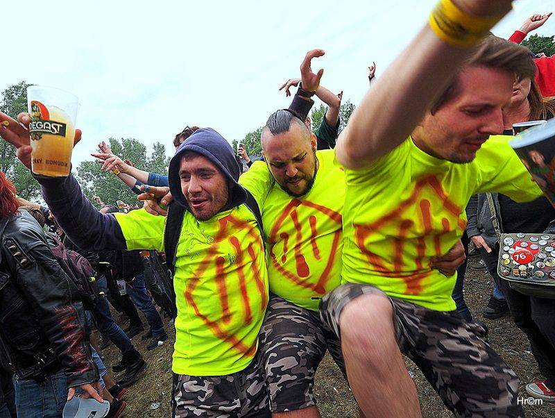 Tři sestry vstoupí do Kristových let. Narozeniny oslaví v květnu na Braníku