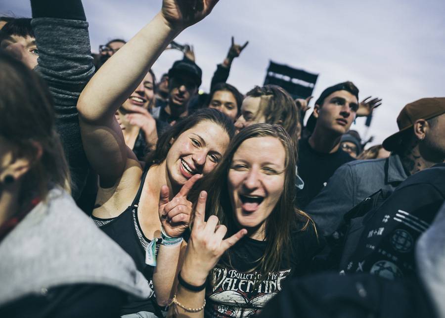 LIVE: Úvodní den Aerodrome festivalu si podmanil Wiz Khalifa s obřími jointy