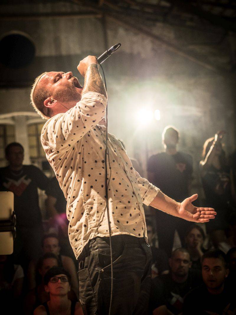 Cocotte Minute vydají v září EP Veď mě. Spolupracovali s rakouským producentem 