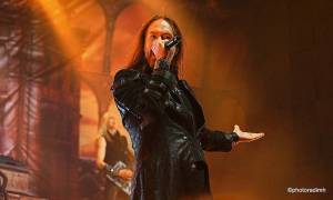 LIVE: HammerFall opanovali souboj power metalových vah ve Foru Karlín 