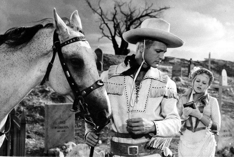 Zemřel Karel Fiala, představitel Limonádového Joa