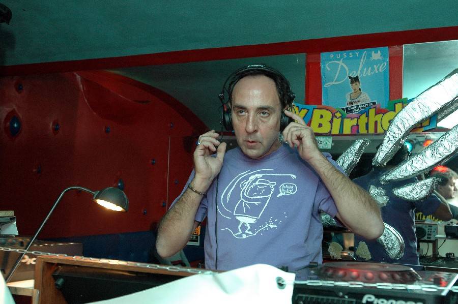 Zemřel José Padilla, legenda chilloutové hudby a fenoménu Café Del Mar