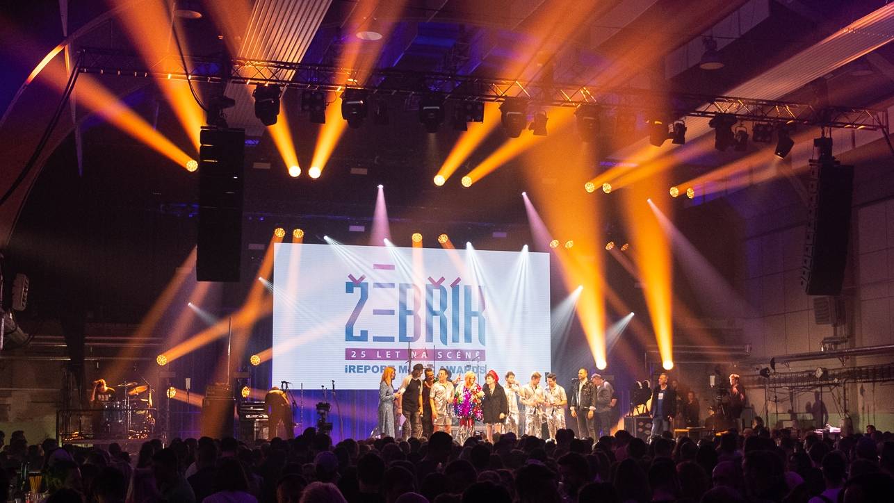 Anketa Žebřík odstartovala. Na slavnostním vyhlášení budou představeni vítězové dvou ročníků a vystoupí Michal Prokop či Miro Žbirka