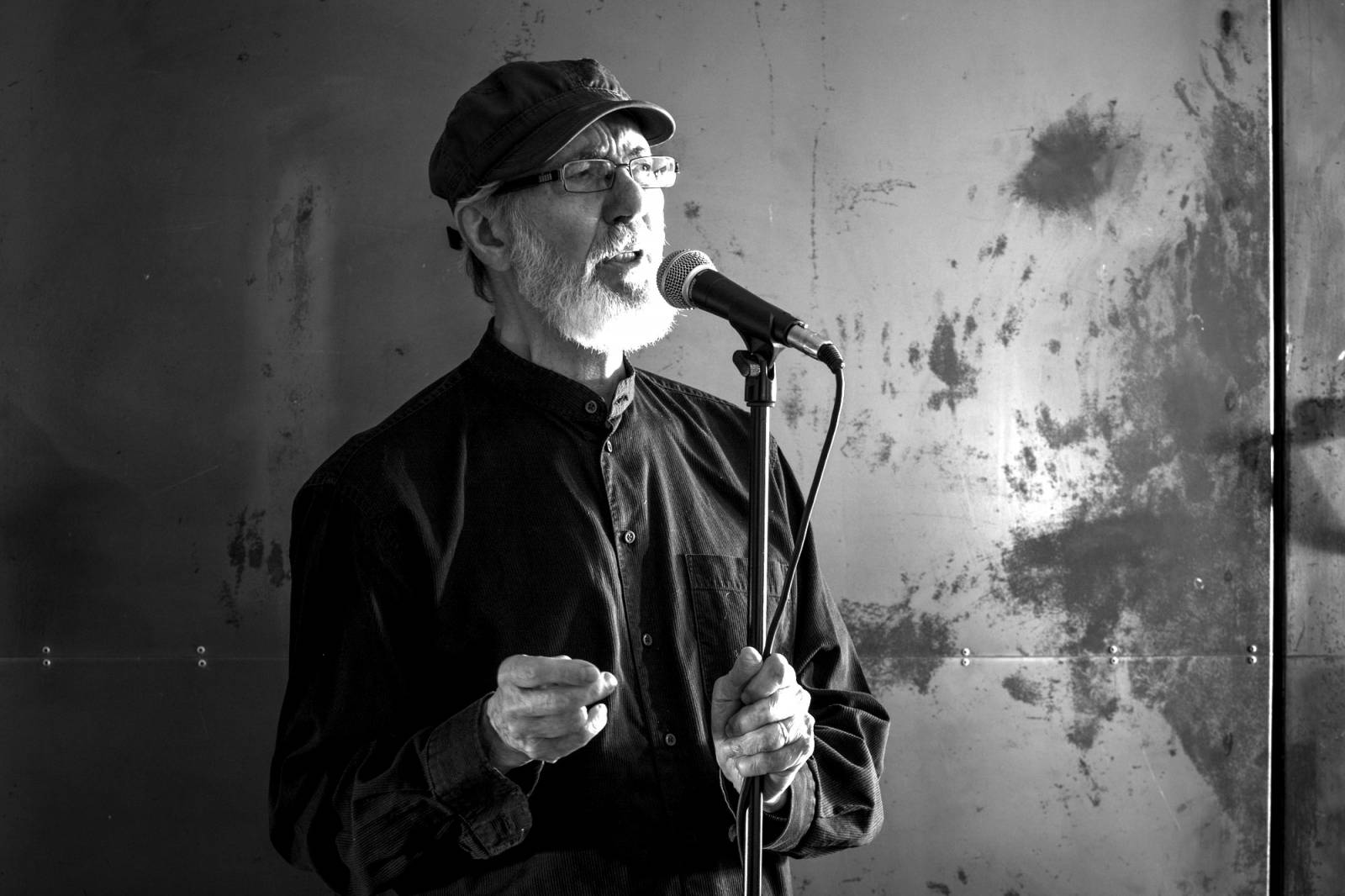 Zemřel muzikant Bobby Houda, hrál s Arthurem Conleym a studoval na Berklee College of Music