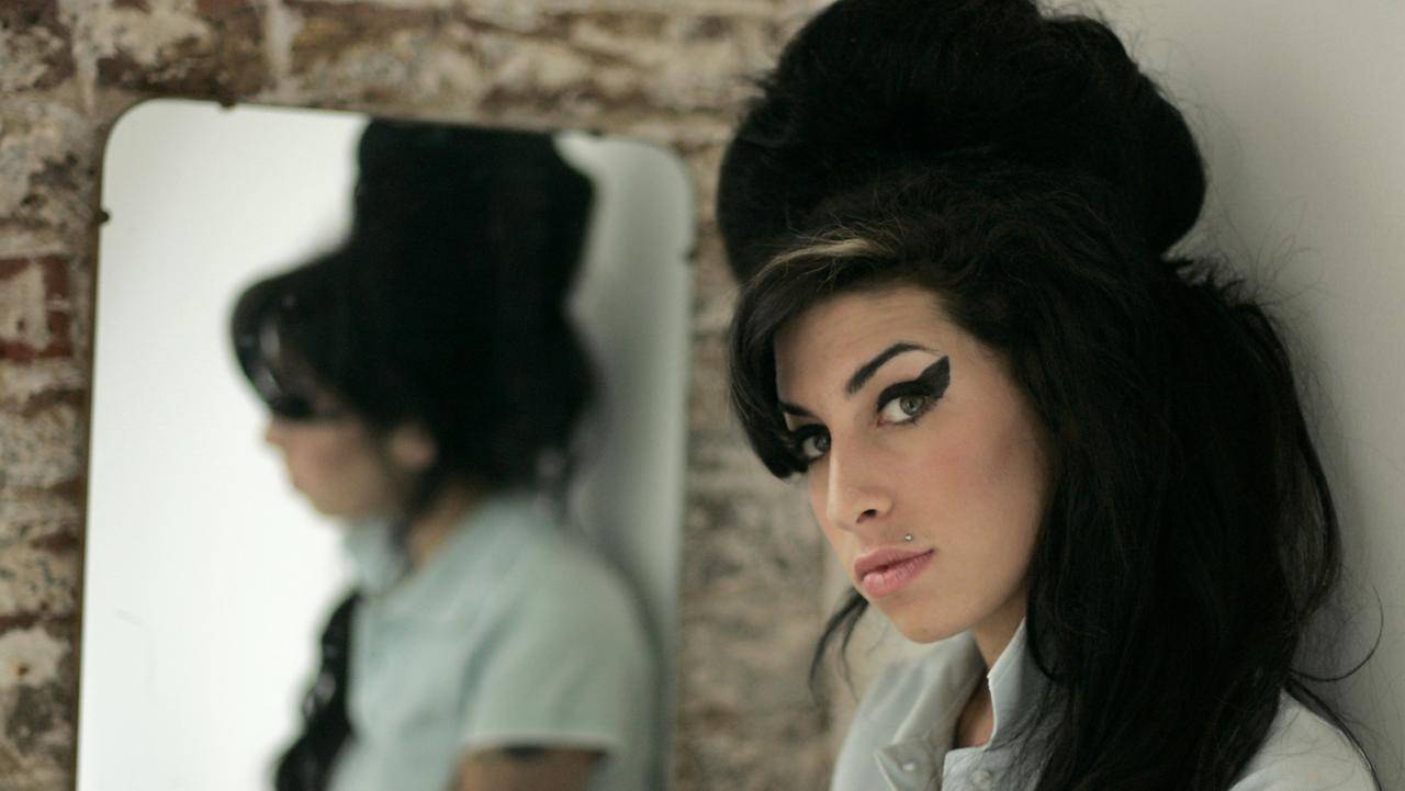 Rodina Amy Winehouse chystá dokument k výročí deseti let od její smrti