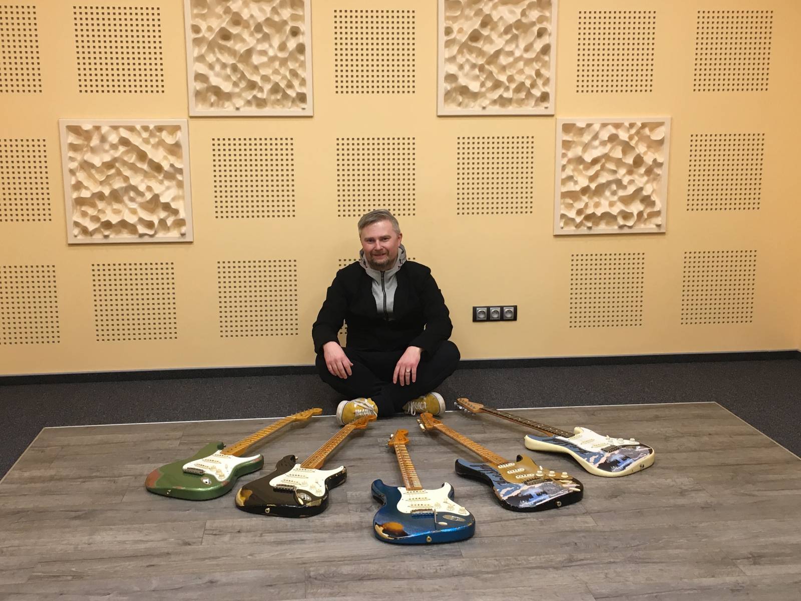 ROCK BLOG | Evžen Hofmann: Natáčení singlu Sunlight v nahrávacím studiu Taurus Records