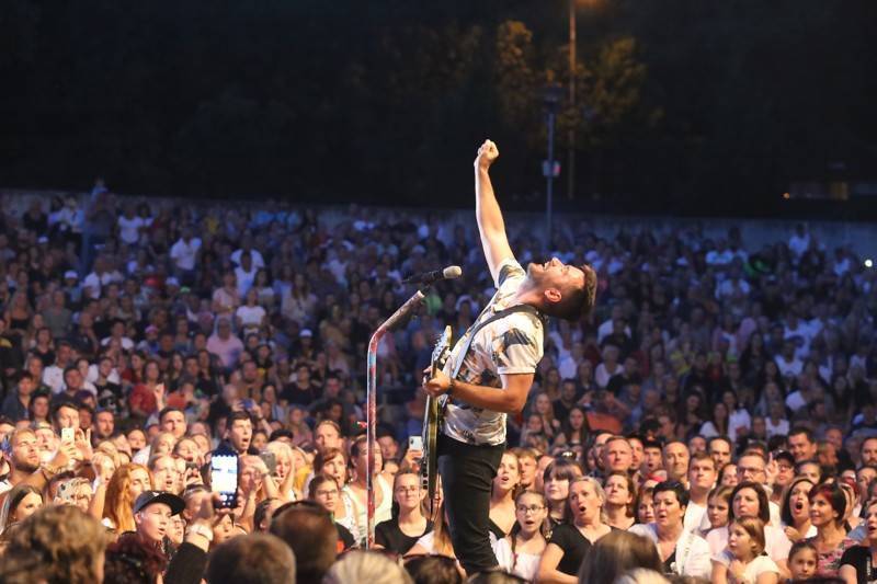 Na co se těšit v září: Žebřík pozná vítěze, Queenie chystají první koncert v O2 aréně po pandemii