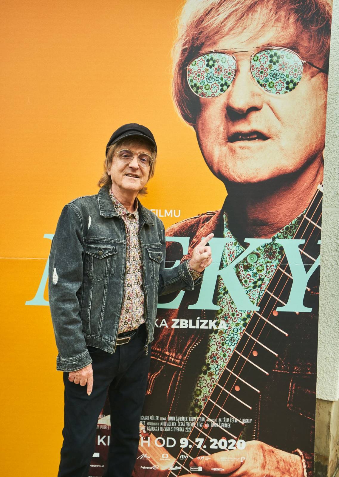 TOP 10 českých dokumentů aneb Své příběhy představují Meky, Karel Gott, Miki Volek a další