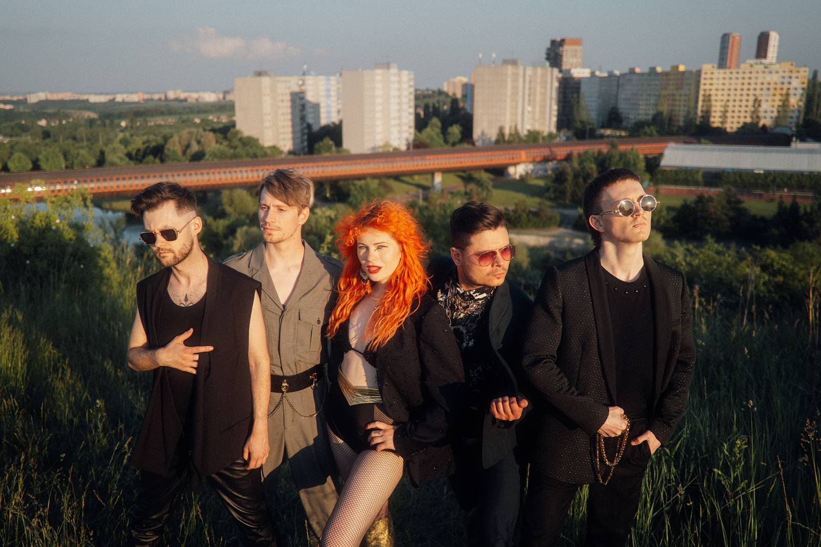 Jak se žije na šňůře | MYDY: Solty jako Šípková Růženka, vyrvaná palma z květináče pro Žofii Dařbujánovou i téměř vyhozená televize z hotelového okna