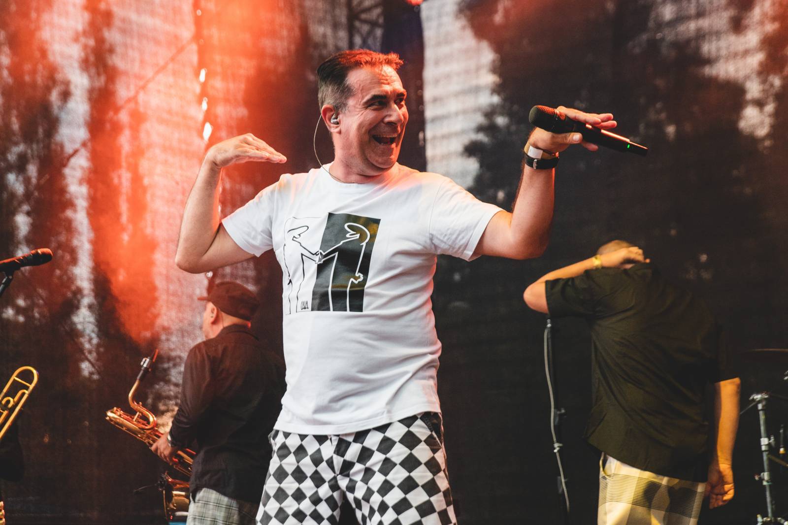 Jak se žije na šňůře | Polemic: Už při nastupování do dodávky vidíme, kdo je v jakém rozpoložení