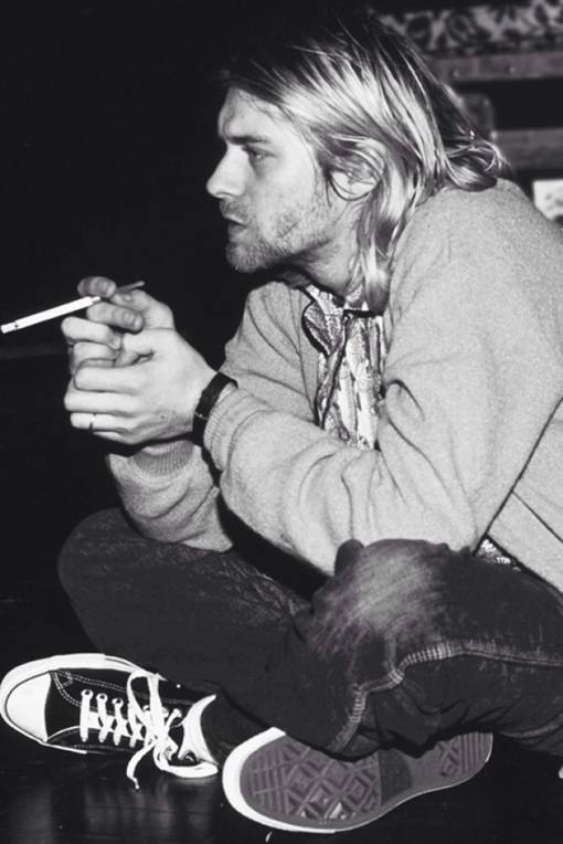 Kurt Cobain jako módní ikona. Mistr vrstvení, který se nebál ani dámských šatů