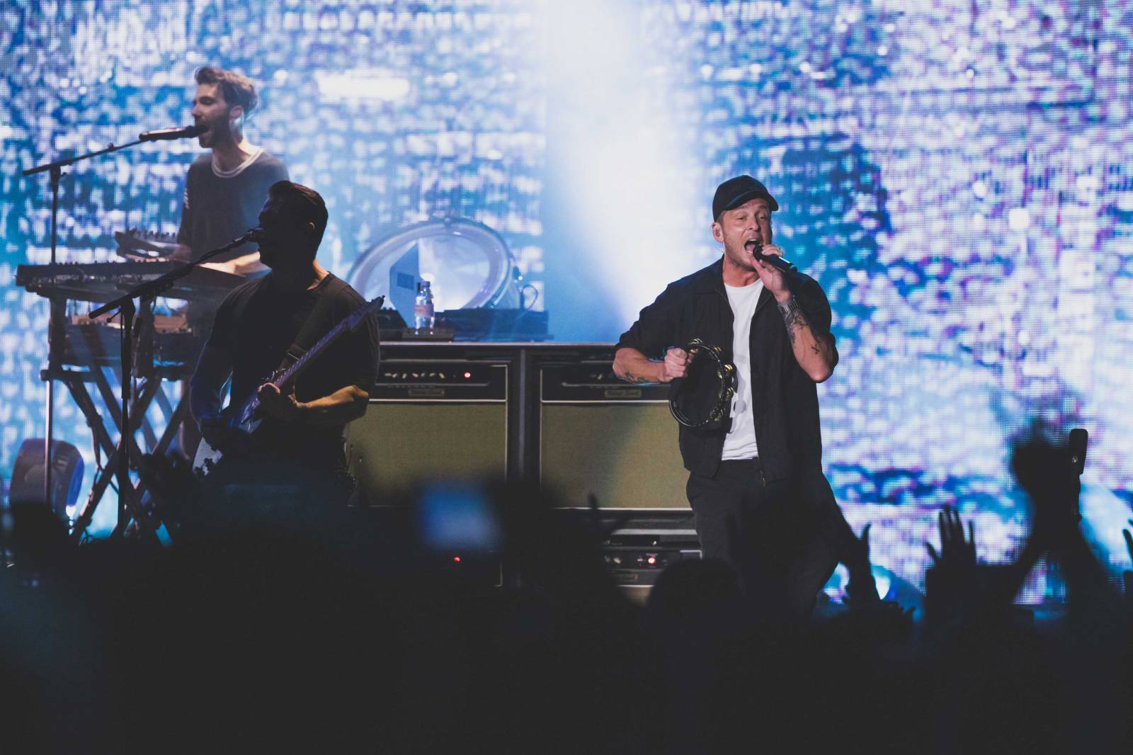 LIVE: Slovenská vlajka na pódiu a Ryan Tedder mezi diváky. OneRepublic Bratislavě zahráli své největší hity