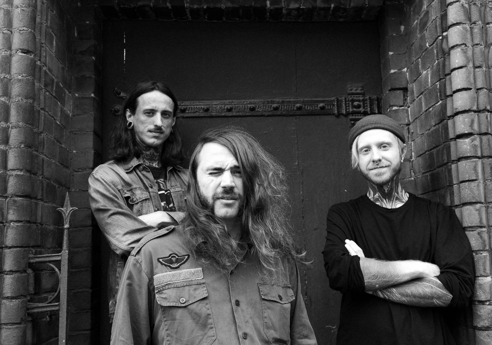 Nahrávali s Pearl Jam, teď míří 1000mods do Prahy. Legendární Řekové zahrají v Rock Café