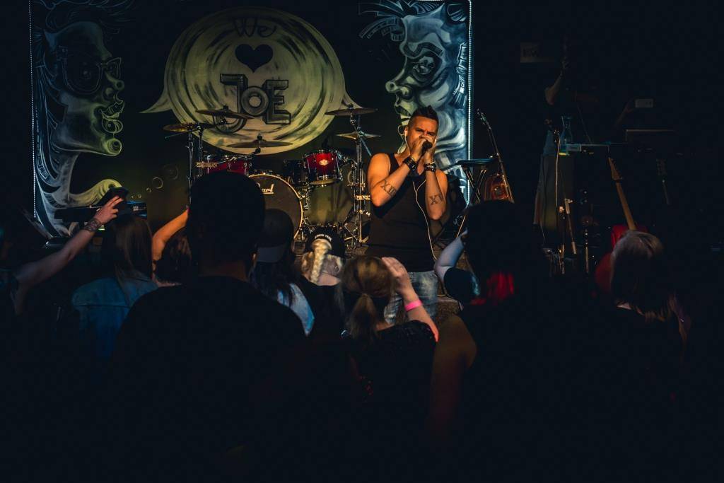 ROCK BLOG | Pět let bez Chestera Benningtona pohledem české ambassadorky Linkin Park