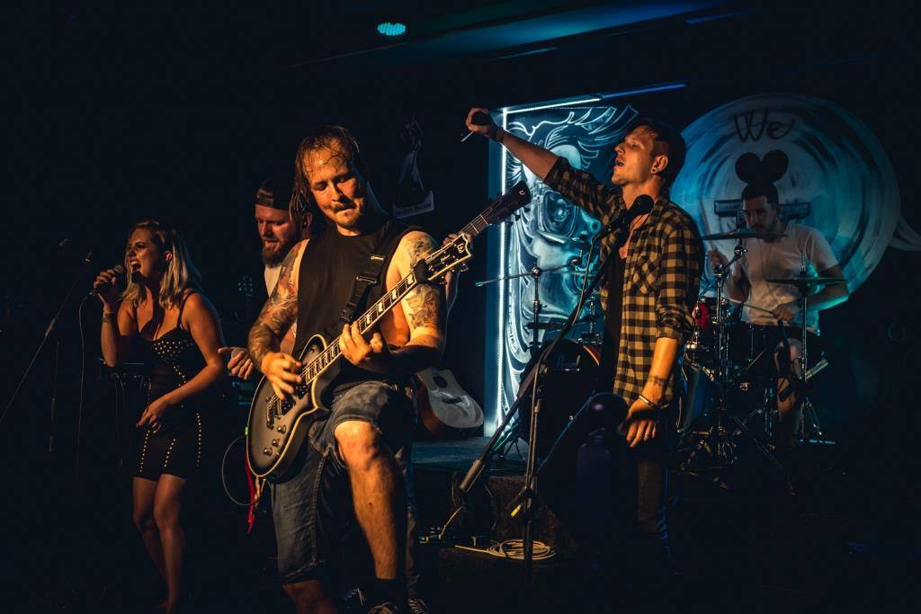 ROCK BLOG | Pět let bez Chestera Benningtona pohledem české ambassadorky Linkin Park