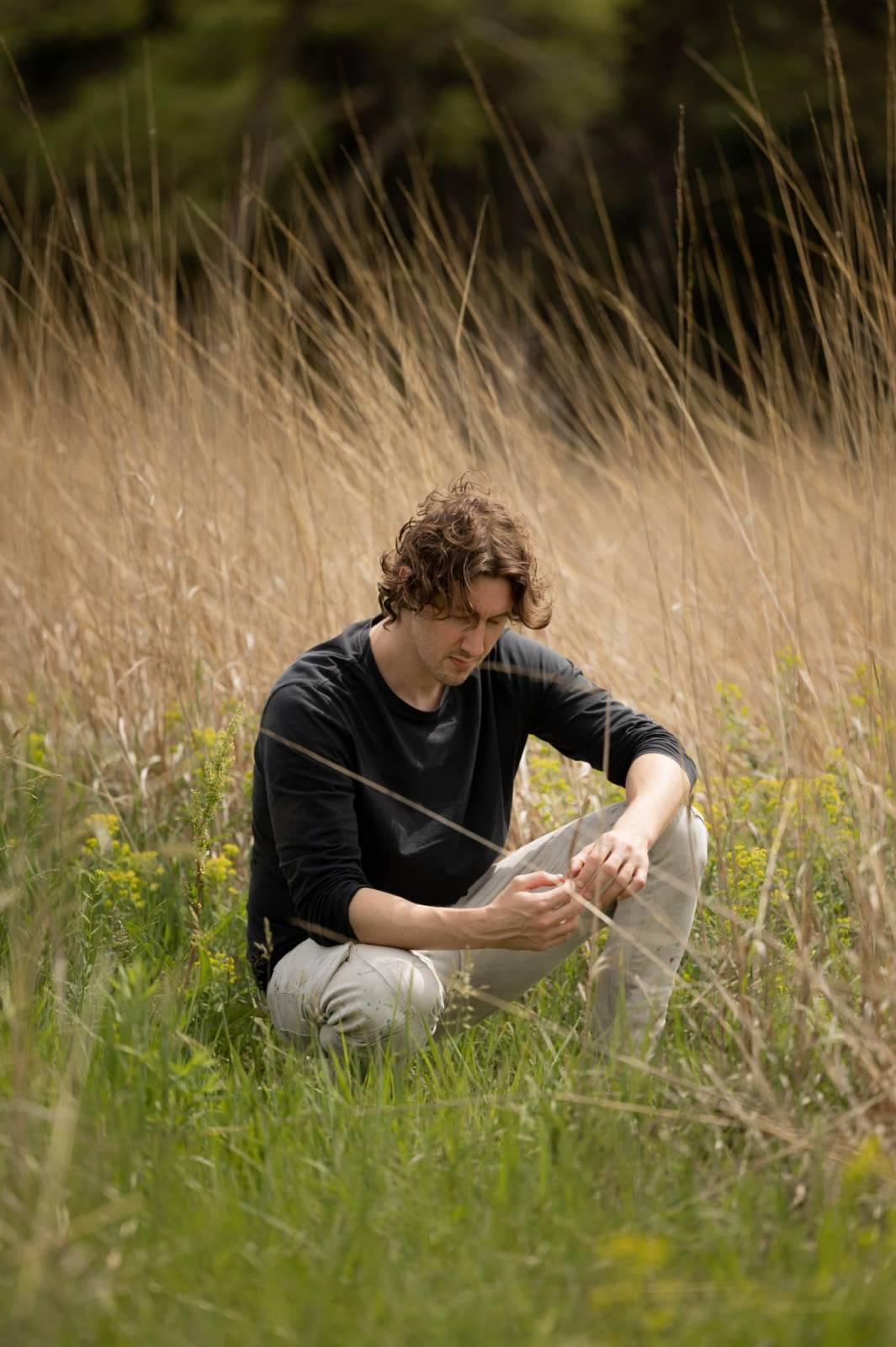 LIVE: Charismatický Dean Lewis vyprodal pražské Roxy, fanynky z něj šílely