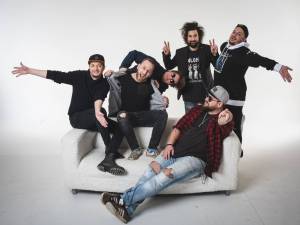 Putovní festival Sjezd Lhot a Lehot dorazí na jižní Moravu. Zahrají UDG, Sebastian, Kateřina Marie Tichá nebo Reflexy