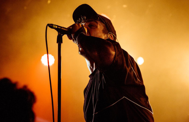 LIVE: Australské tornádo se prohnalo Rock Café. Alpha Wolf ukázali, že si roli headlinerů zaslouží