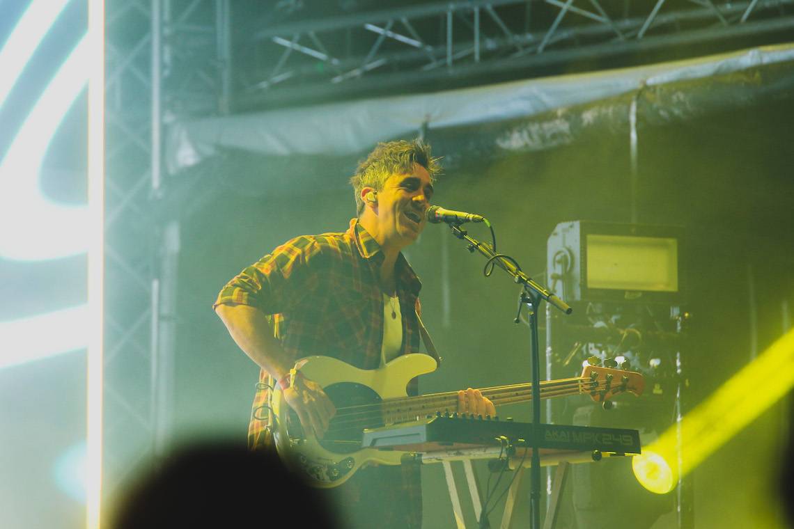 LIVE: Příznivci punku a ska zamířili do Tábora. Odstartoval festival Mighty Sounds