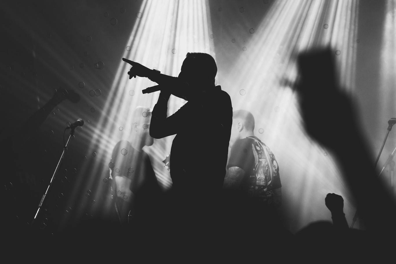 LIVE: Příznivci punku a ska zamířili do Tábora. Odstartoval festival Mighty Sounds