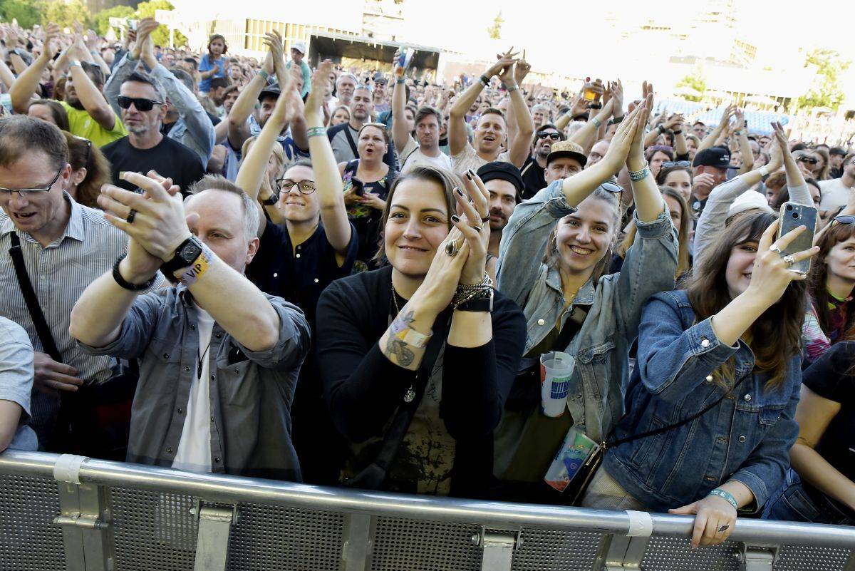 LIVE: Poslední den Metronome Prague M83 rozsvítili noční oblohu a Žofie Dares z MYDY ukázala zadek 