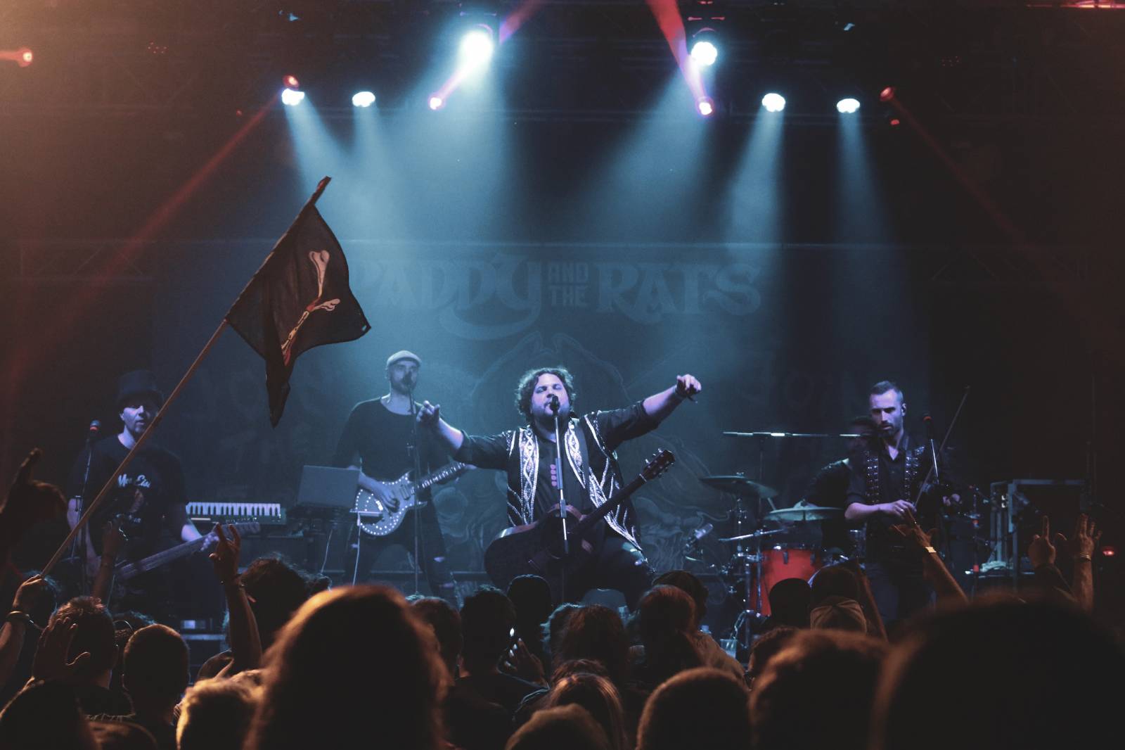 LIVE: Poslední den na Mighty Sounds patřil Rancid, Paddy and the Rats nebo The Interrupters