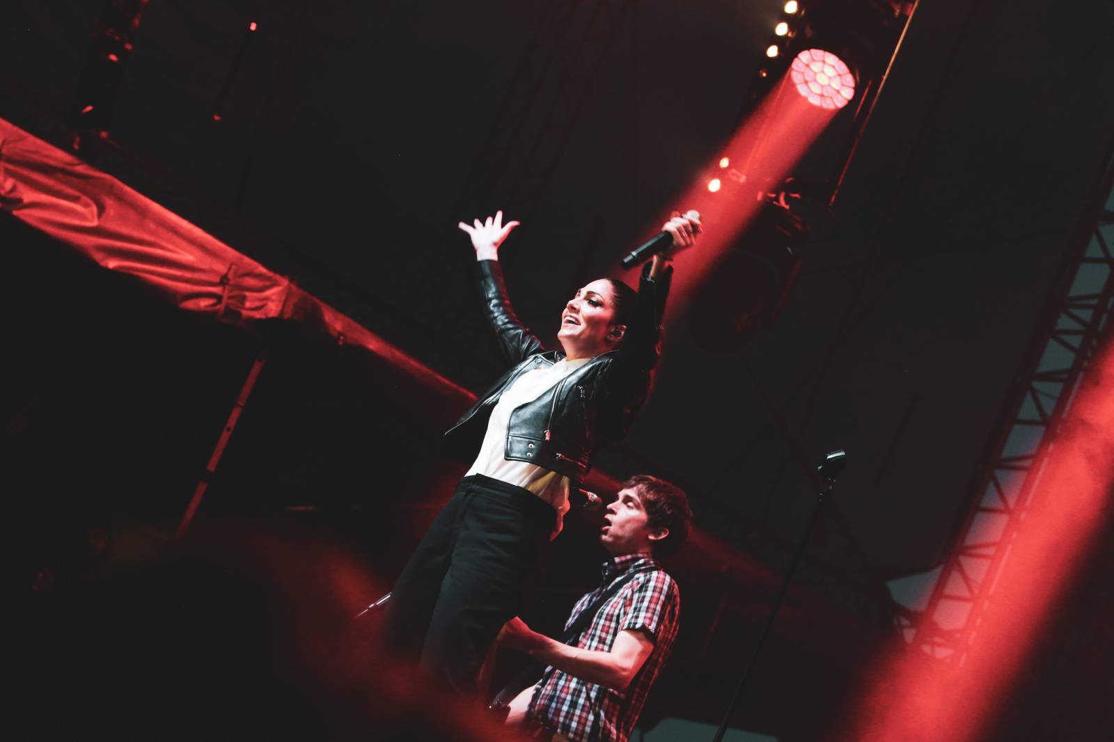 LIVE: Poslední den na Mighty Sounds patřil Rancid, Paddy and the Rats nebo The Interrupters