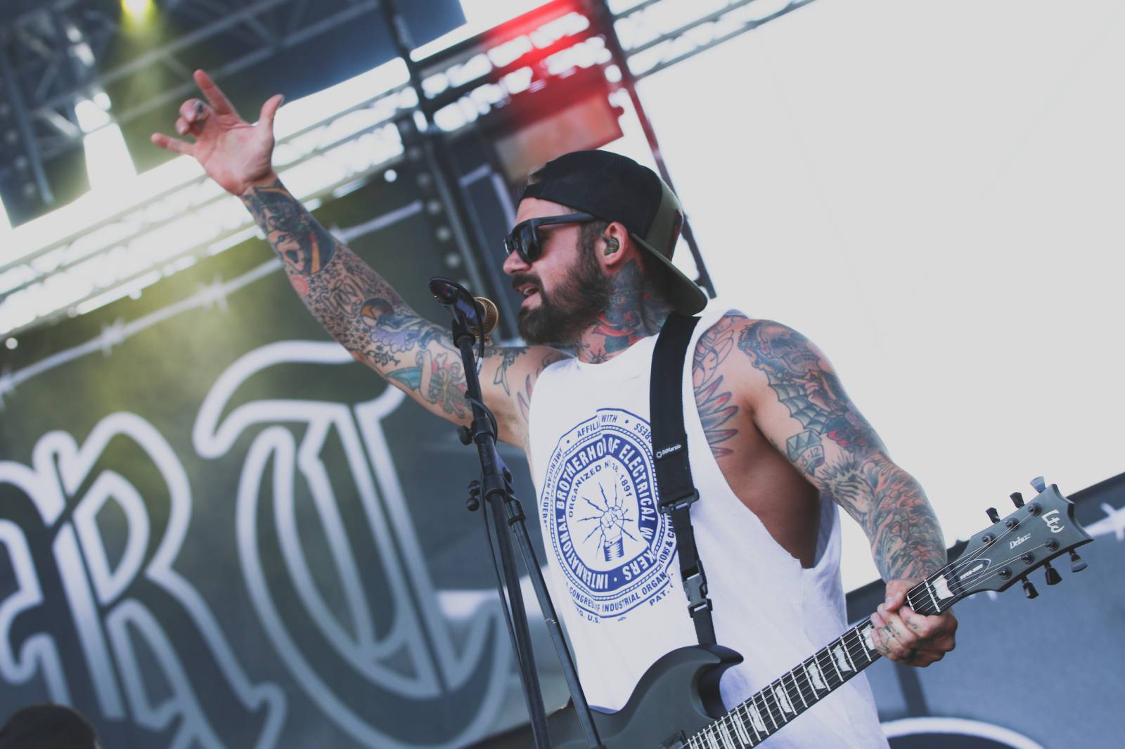 LIVE: Poslední den na Mighty Sounds patřil Rancid, Paddy and the Rats nebo The Interrupters