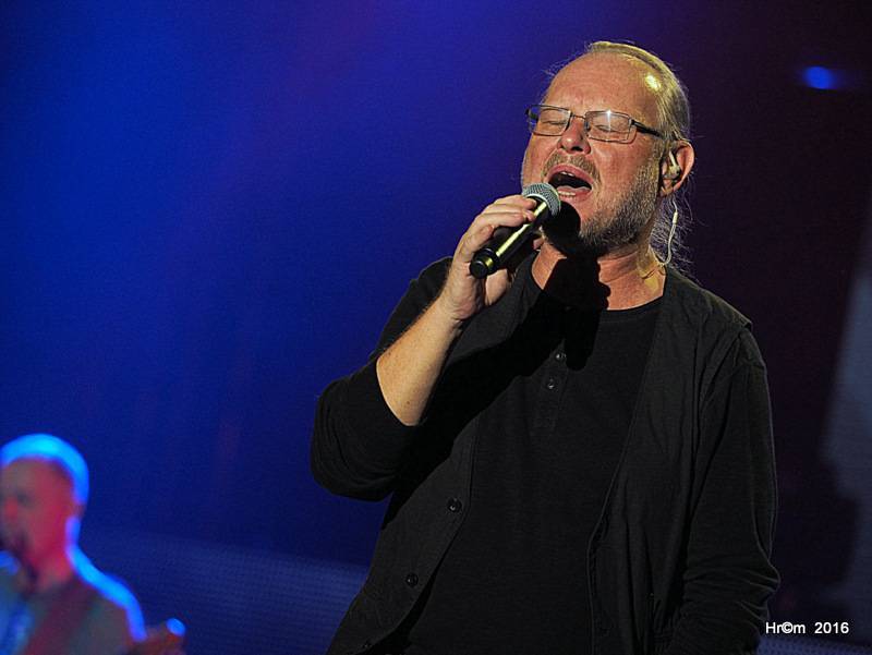 Vašo Patejdl podlehl krátké těžké nemoci, bylo mu 68 let