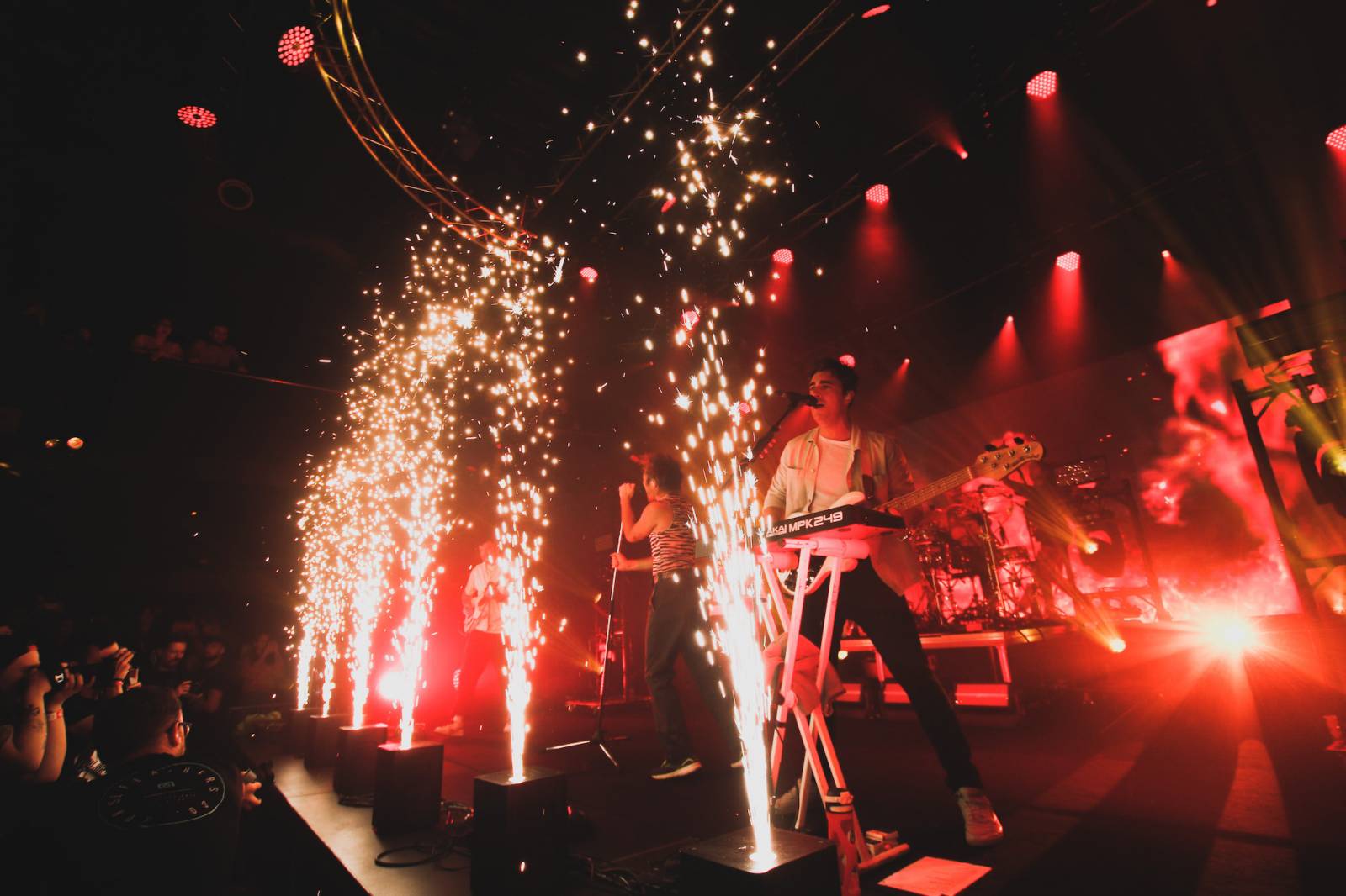 LIVE: Enter Shikari přivezli do Prahy parádní vizuální expres