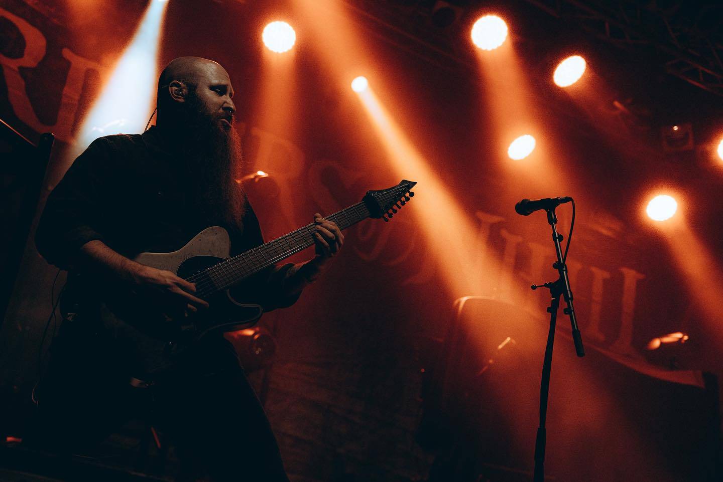 LIVE: Deathmetalový večírek aneb Jak Lorna Shore vyprodala Roxy v Praze